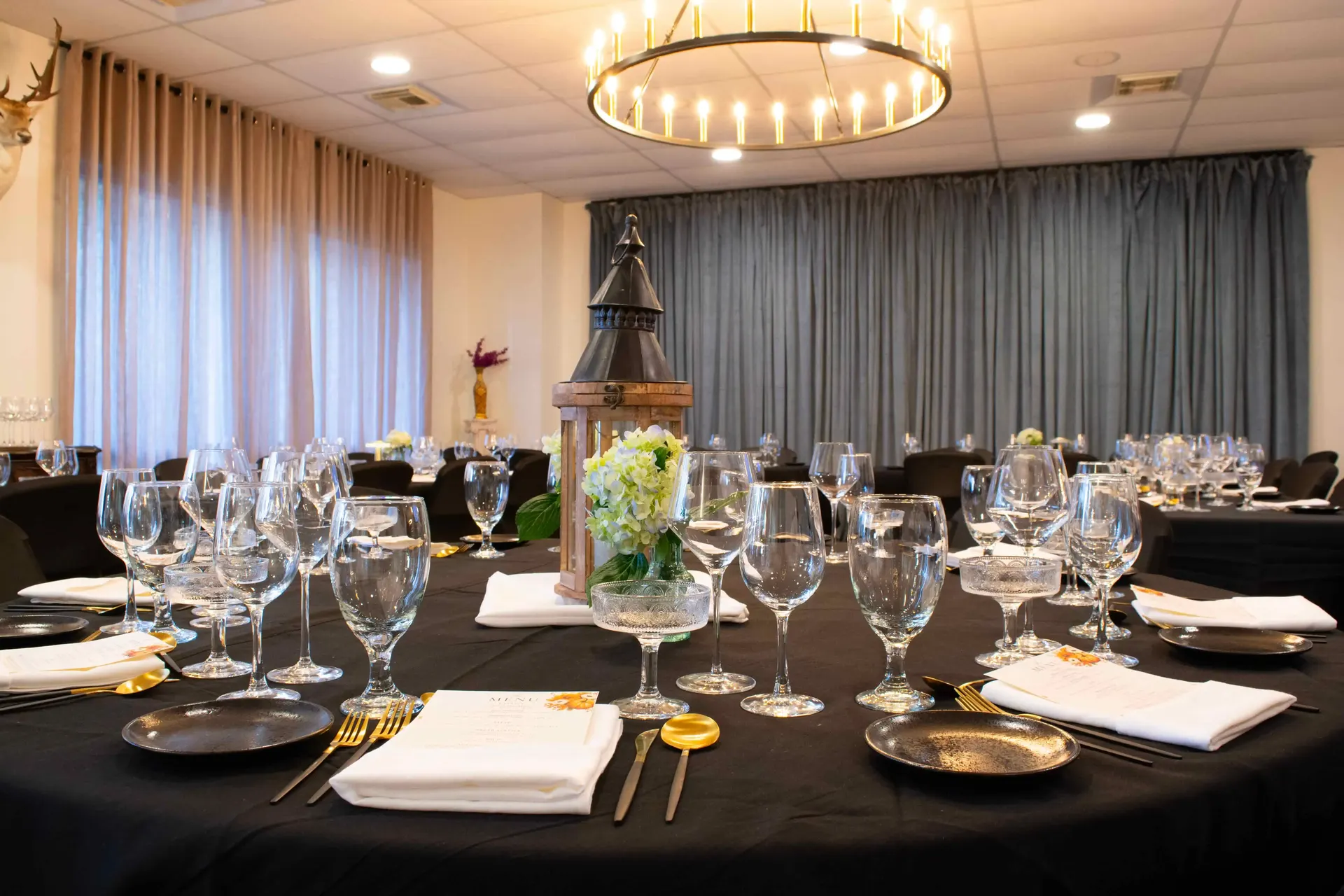 Full-service catering setup by Joe's Kitchen, Bar, & Bakery for a Central Alabama event